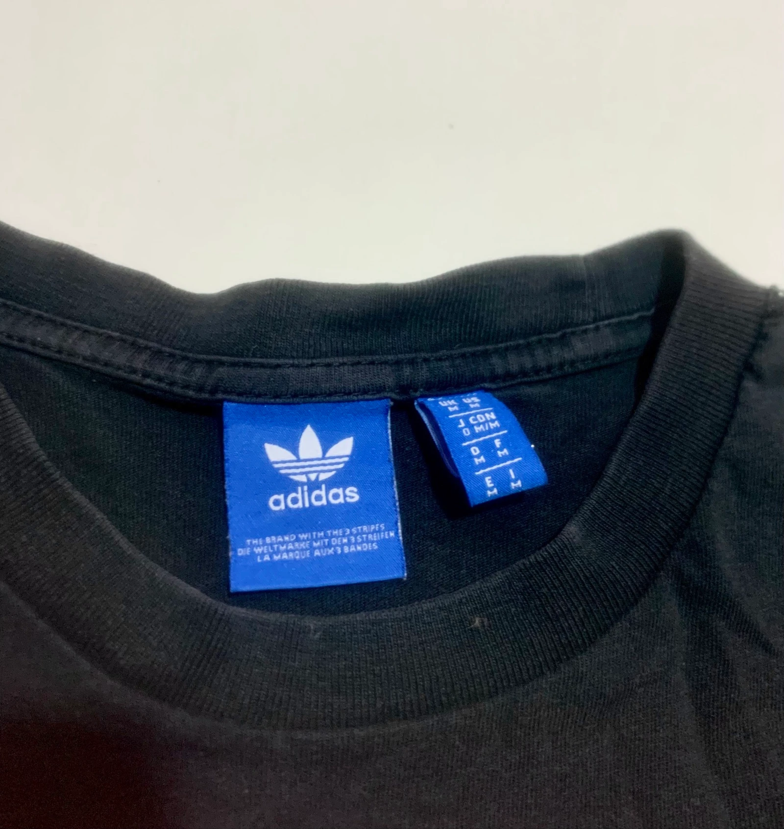 Camiseta Vintage Adidas Original Y2K Estampada Tamanho M – photo 3